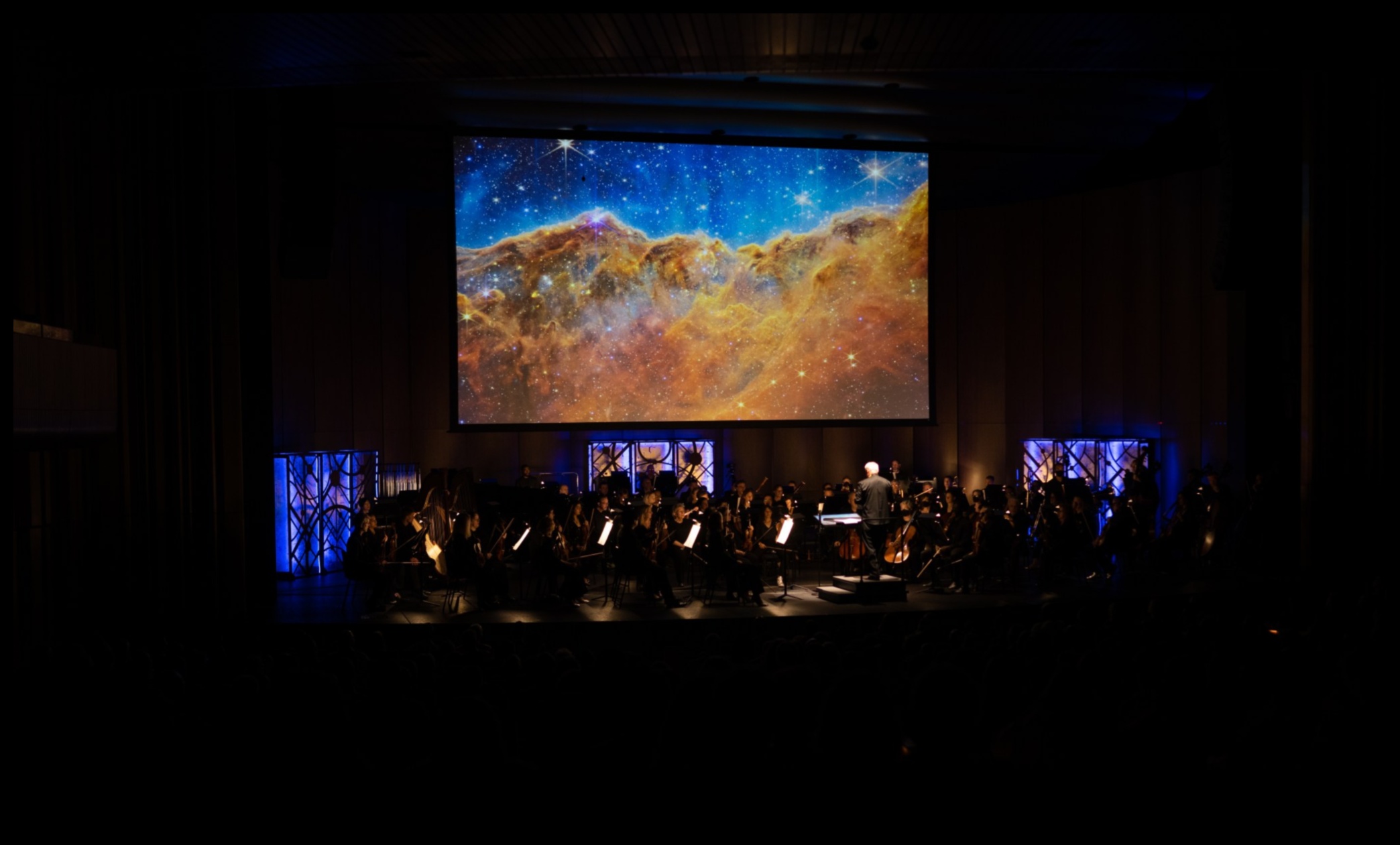 Orbital Maestros הסימפוניה של נאס Maestros Orbital: הסימפוניה של נאס