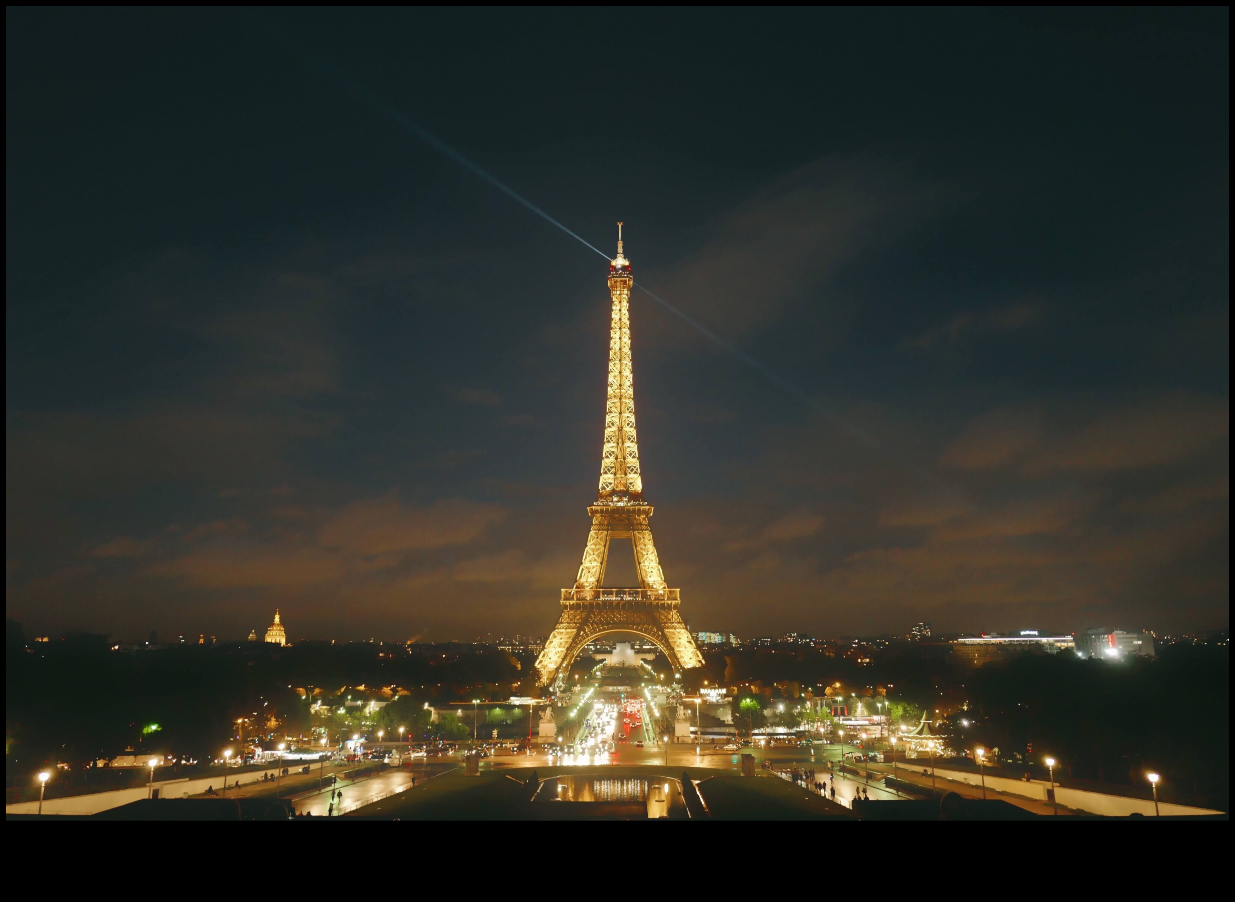 זרקור סיור: מאיר את הנופים היפים ביותר