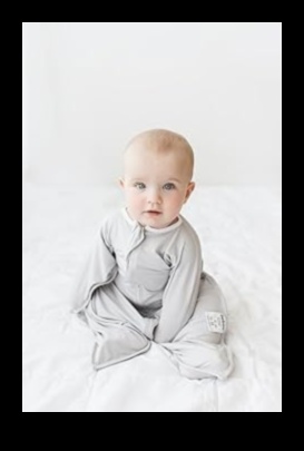 עננים להתכרבל: צף על כריות של אושר שינה לתינוק