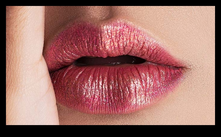 מארוול מתכתי: שילוב גלוסים מתכתיים במראה שלך